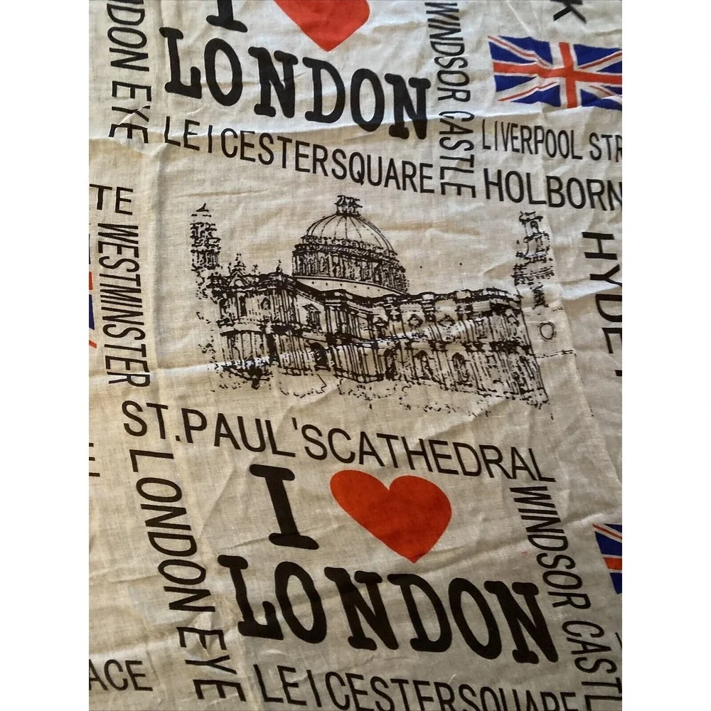 London Scarves‎ Scarf Cream London Souvenir Print Viscose Lightweight British